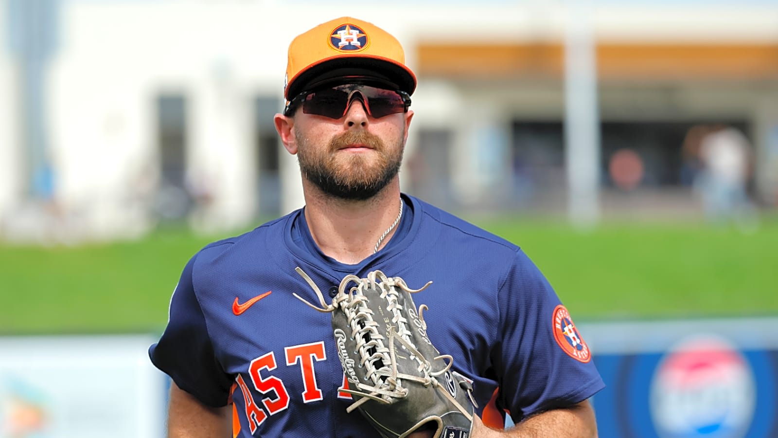 Veteran OF/1B elects free agency as frustrating saga continues