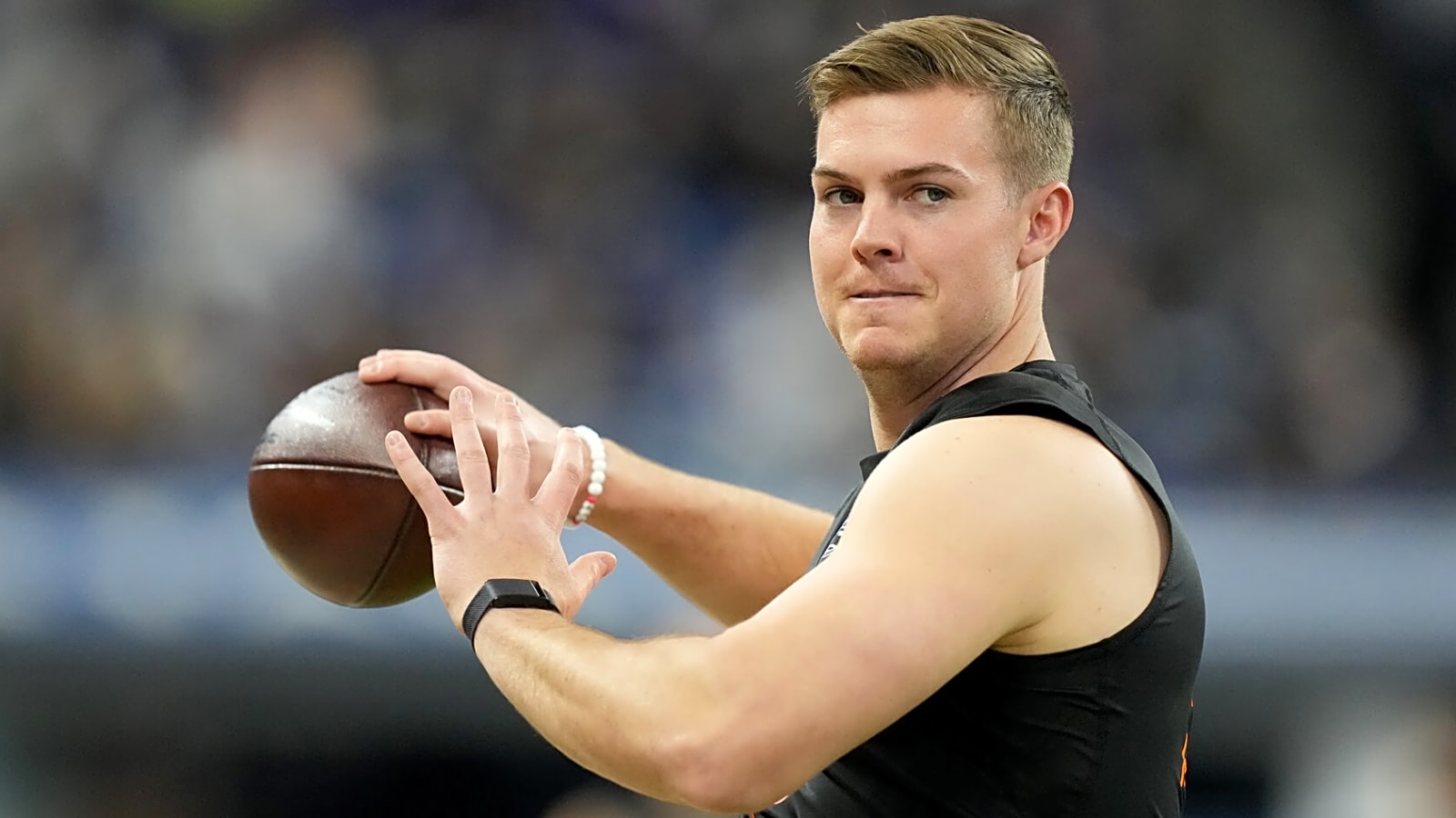 Analyst links Will Howard with QB-needy AFC North club