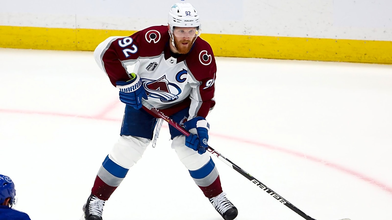 Watch: Raucous ovation for Gabriel Landeskog's return