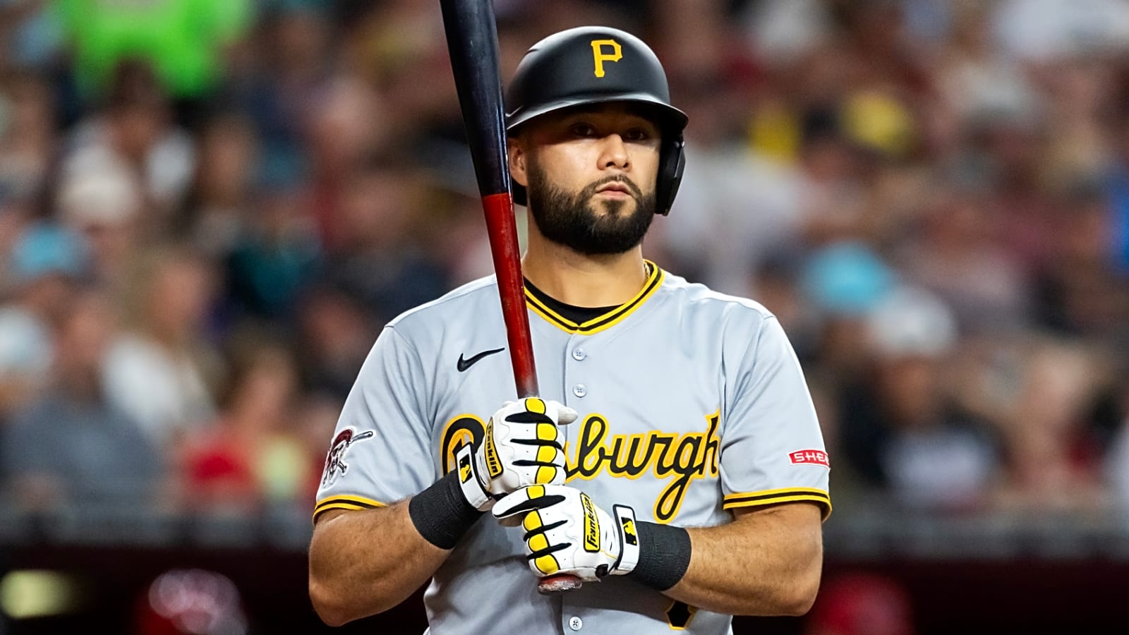Giants, Yankees monitoring versatile infielder