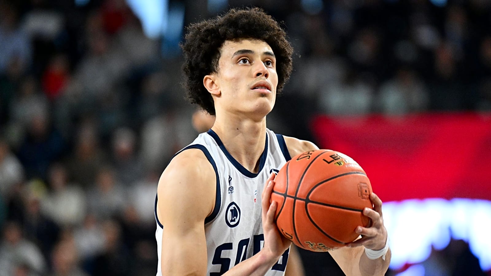 Rising French point guard officially declares for NBA Draft