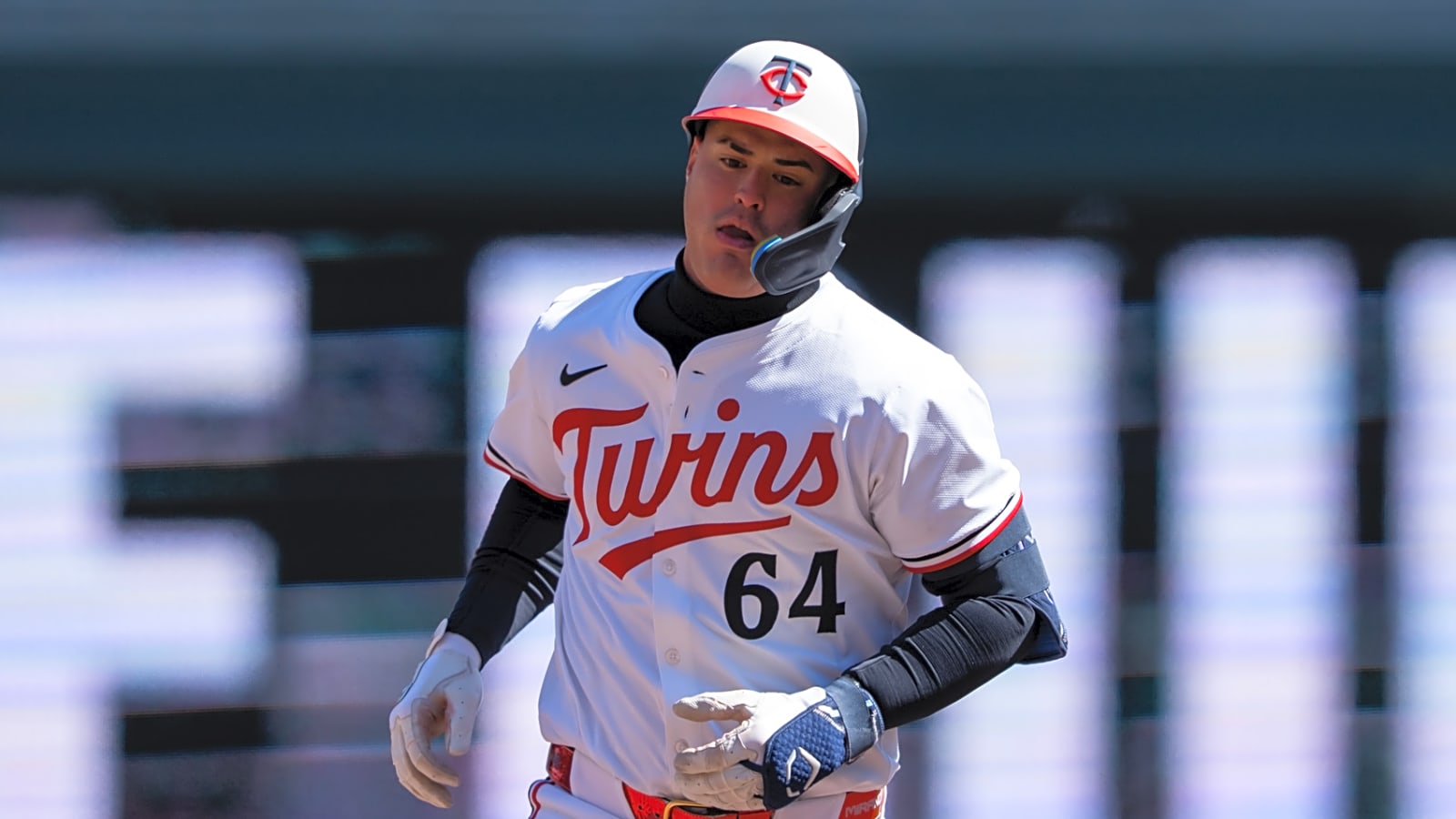 Twins player gets demoted to minors hours after awful baserunning blunder
