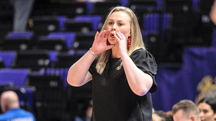 UNLV vs Northern Iowa: Lady Rebels close out holiday tournament with 62–56 win