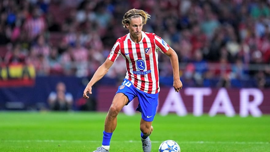 Liverpool & Chelsea interested in transfer of Champions League & World Cup winner