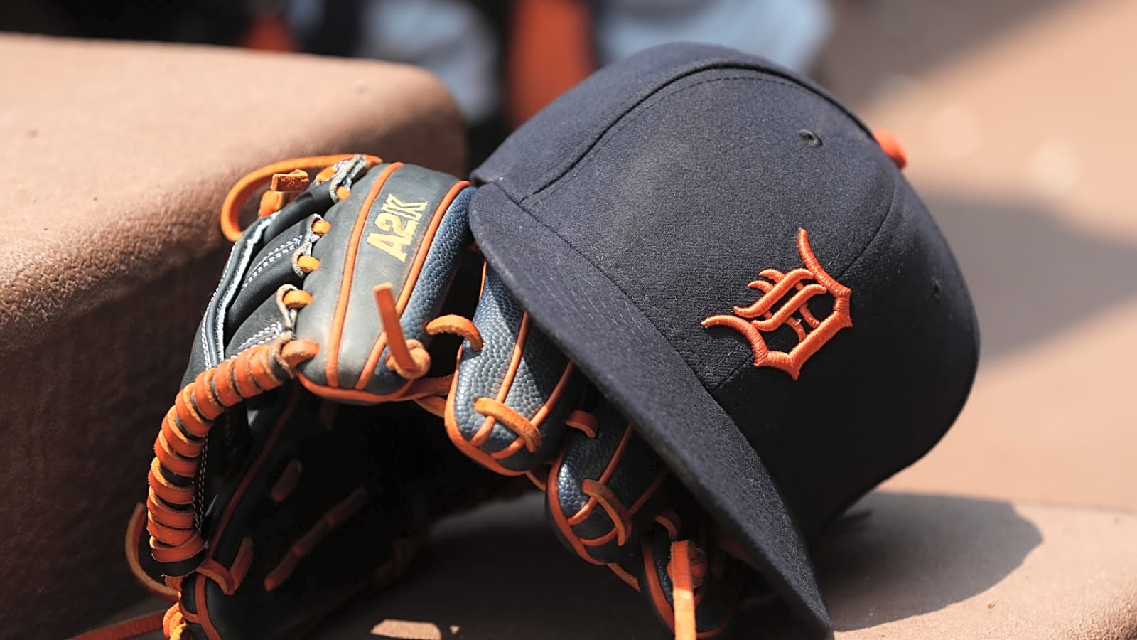 Tigers to select lefty reliever for his MLB debut