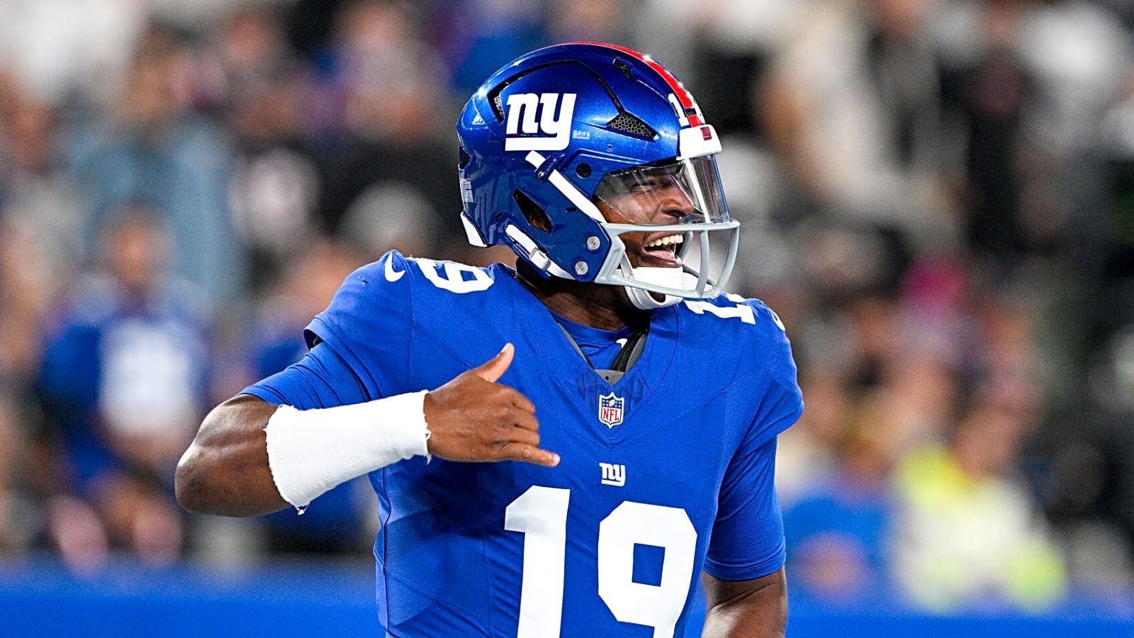 Jameis Winston shares great meme of him and Giants QBs