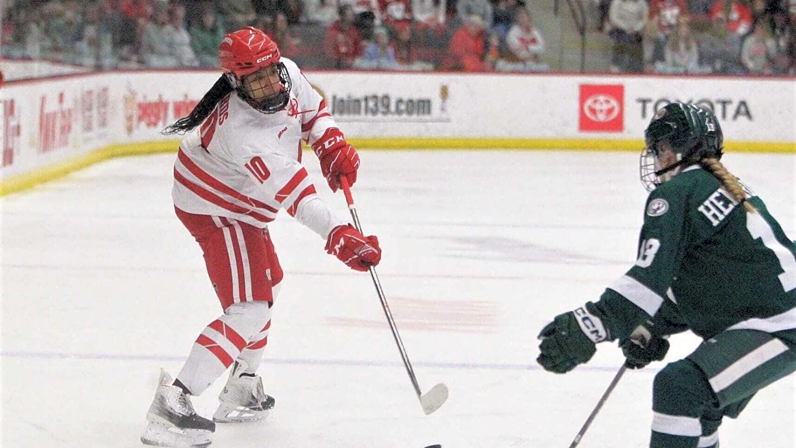 Laila Edwards: 2026 PWHL Draft Prospect Profile
