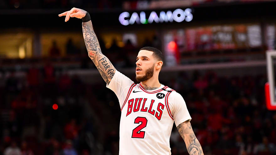 Bulls officially parting ways with Lonzo Ball via trade