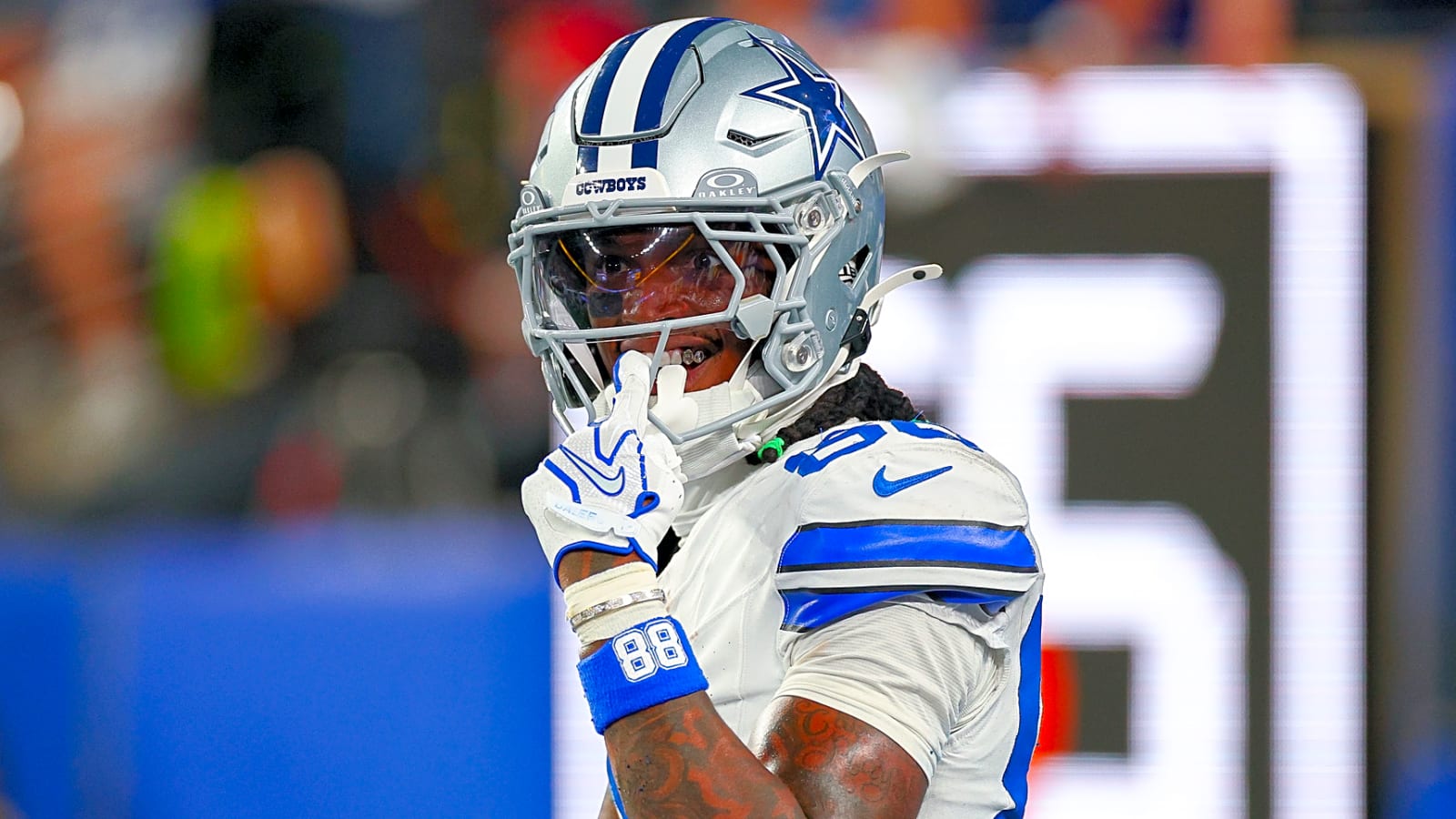 CeeDee Lamb saves Cowboys from 1-3 start with incredible outing