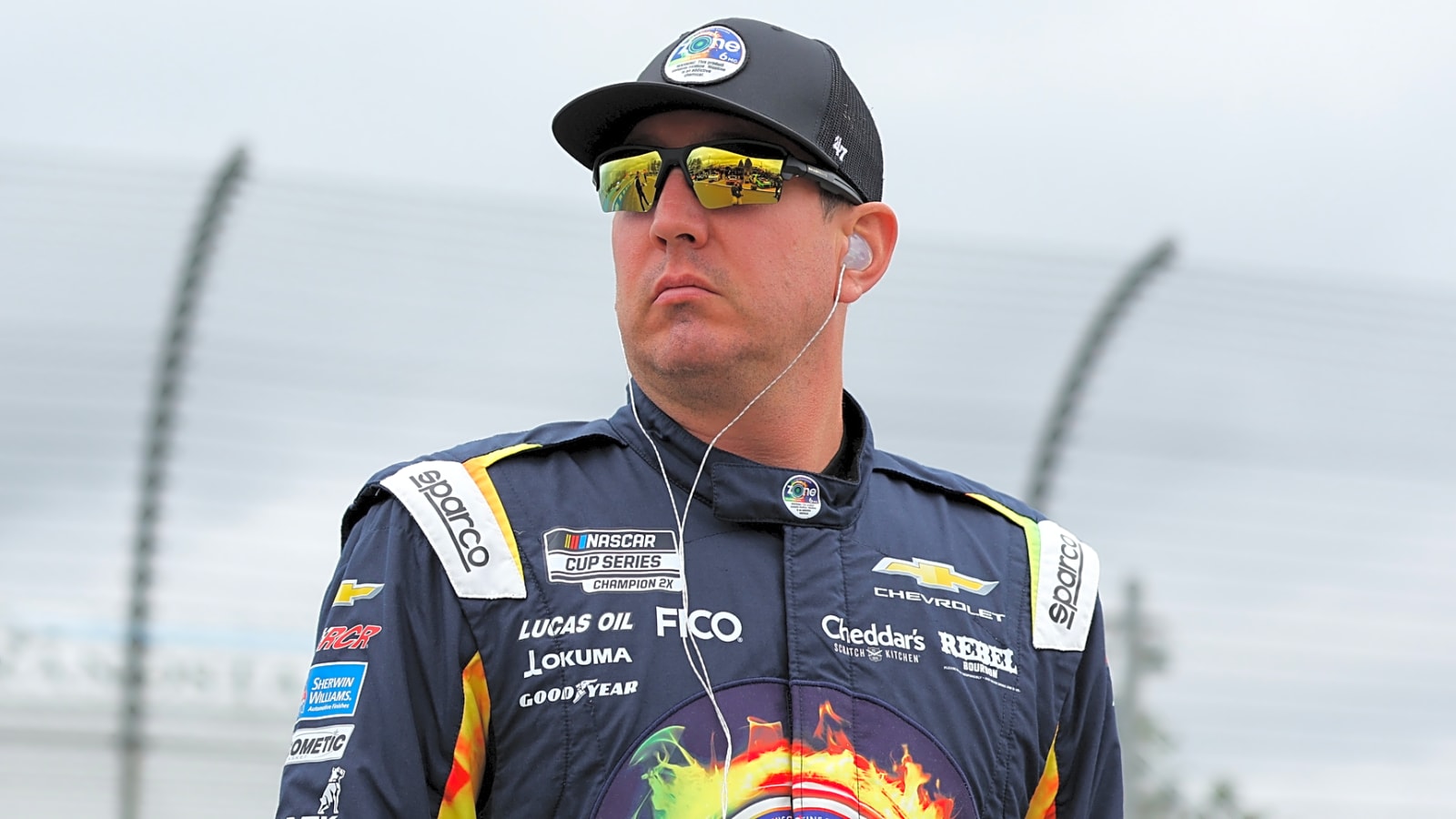 Kyle Busch wins NASCAR Craftsman Truck Series race at Dover