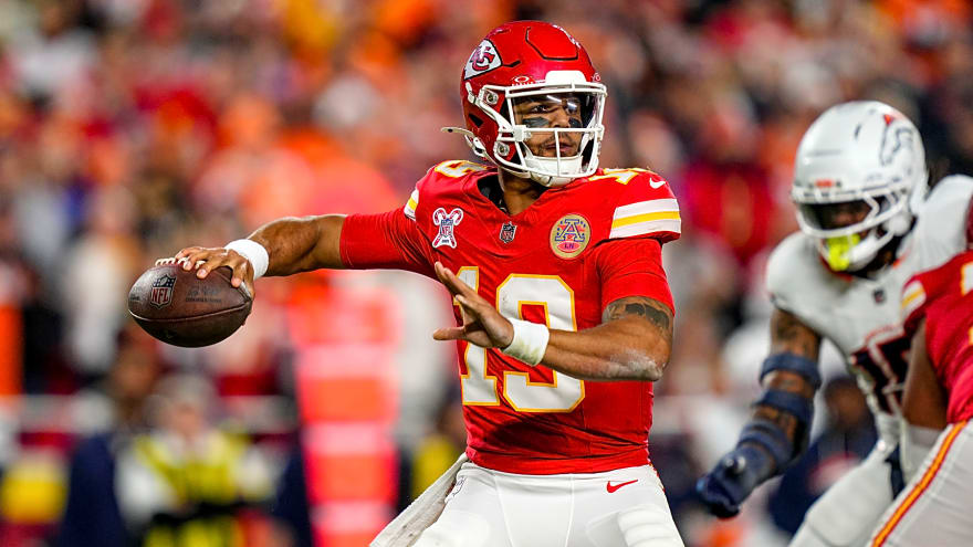 Chiefs QB Chris Oladokun Honestly Addresses Talk About Travis Kelce’s Potential Retirement