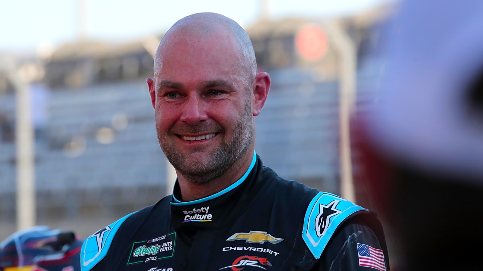 Shane van Gisbergen wins pole for Go Bowling at The Glen