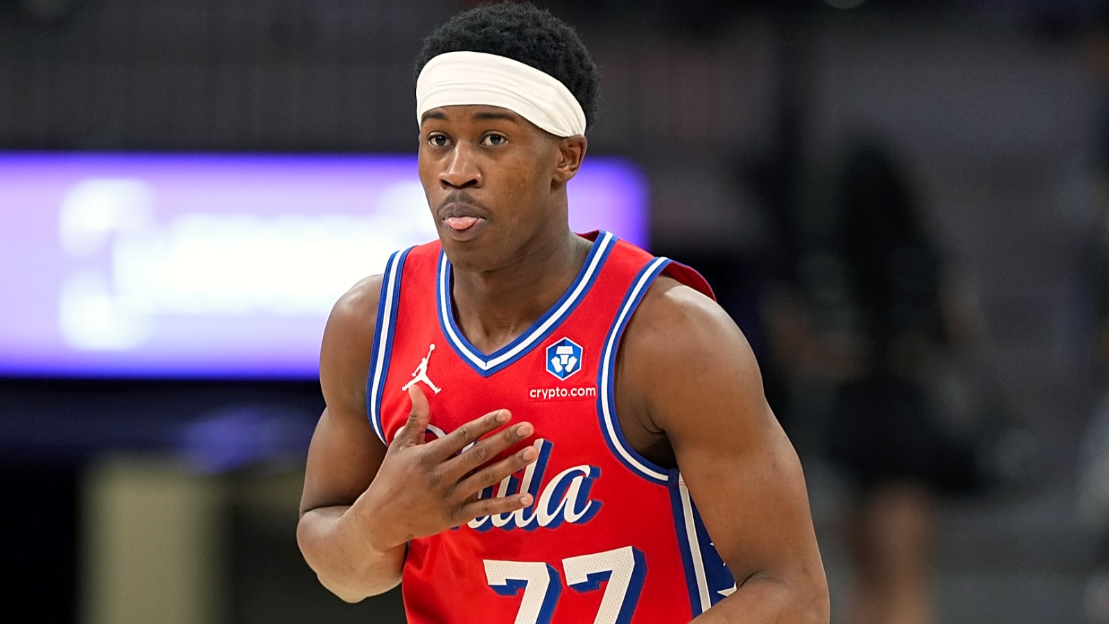 VJ Edgecombe's historic performance helps 76ers win Game 2