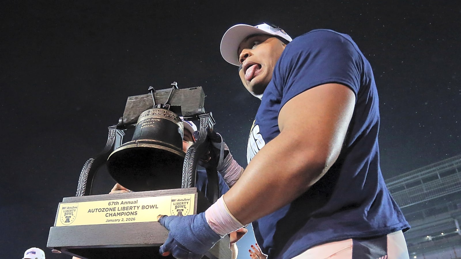 2026 NFL Draft Profile: Landon Robinson, DT, Navy