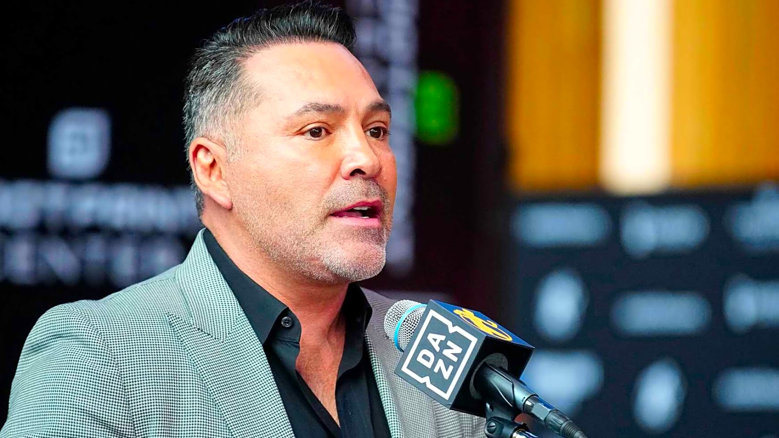De La Hoya’s Comments On Shakur Backfire