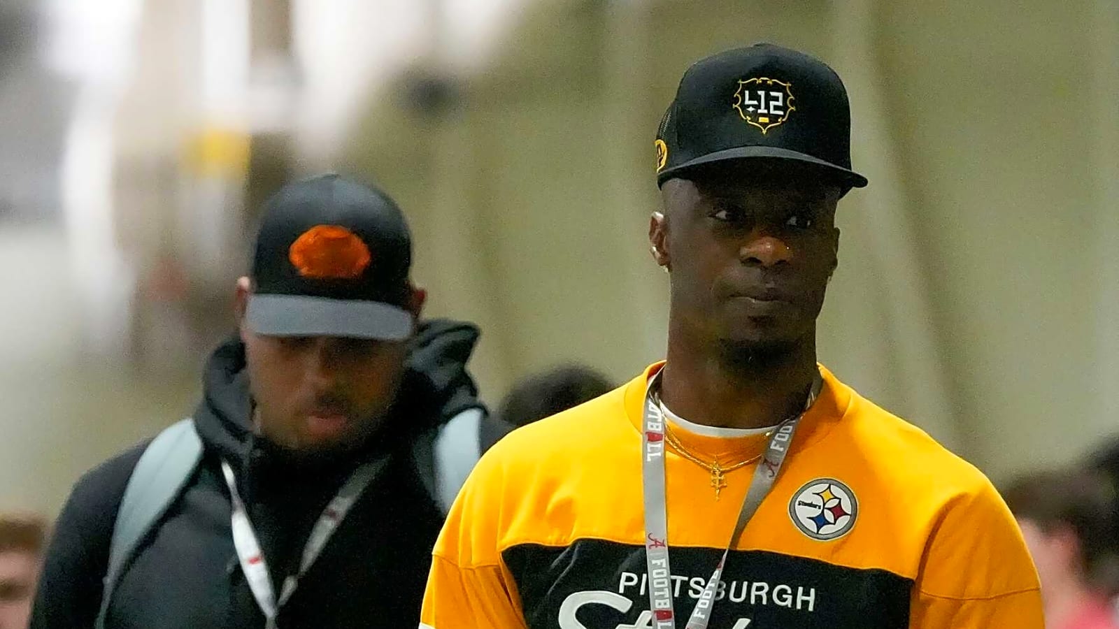 Ex-Steelers Defender Fires Unprovoked Direct Shot At Ike Taylor