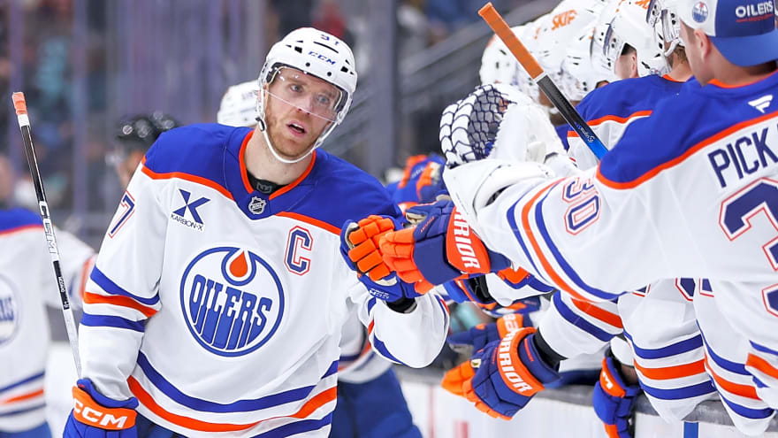 Five NHL teams that are out of the playoffs now but will make the postseason