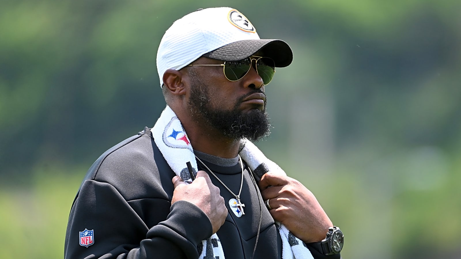 Roethlisberger advises Steelers to embrace 'outside noise' regarding Tomlin