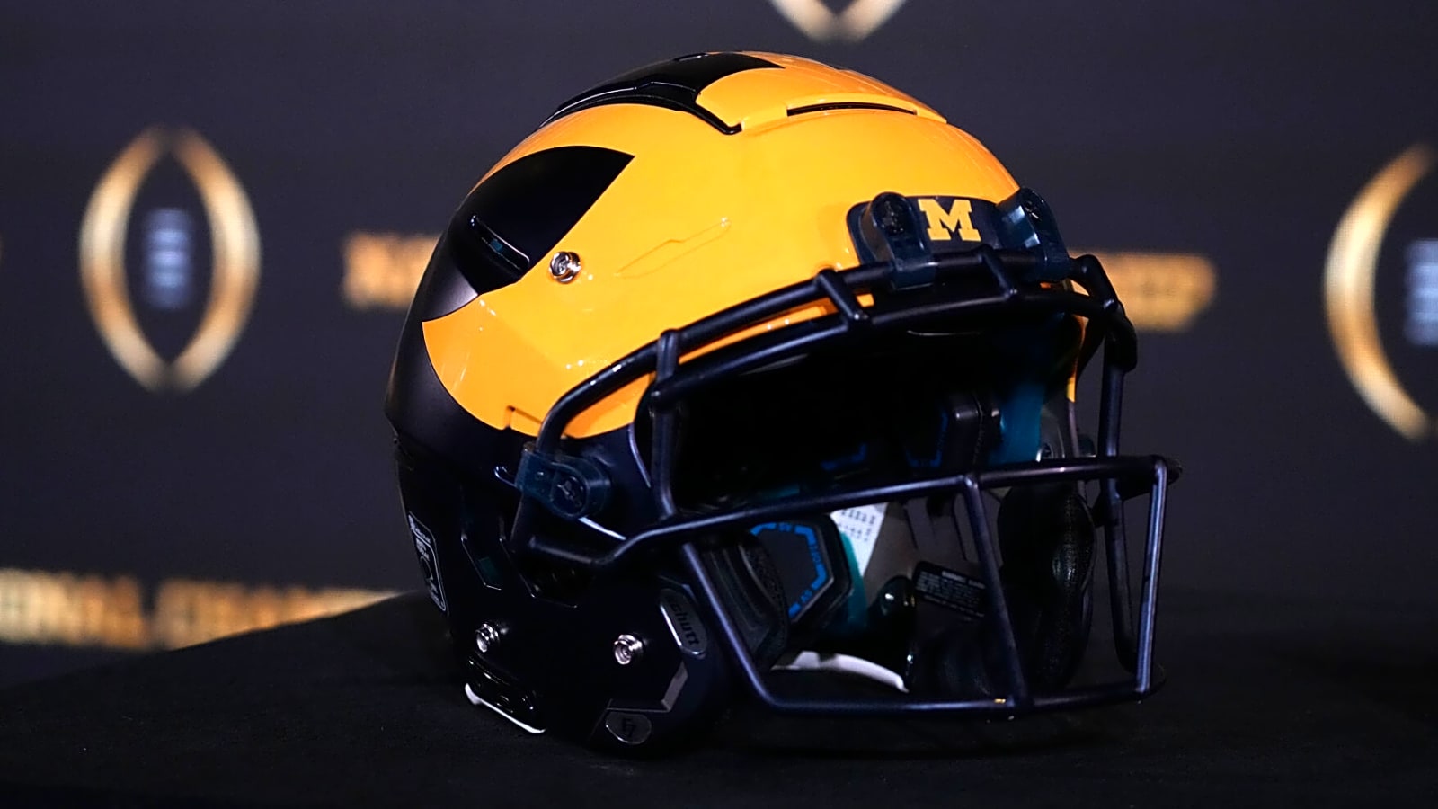 Michigan steals four-star EDGE from South Carolina, others