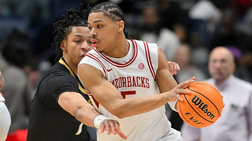 Weight on Darius Acuff Jr.'s shoulders is nothing new