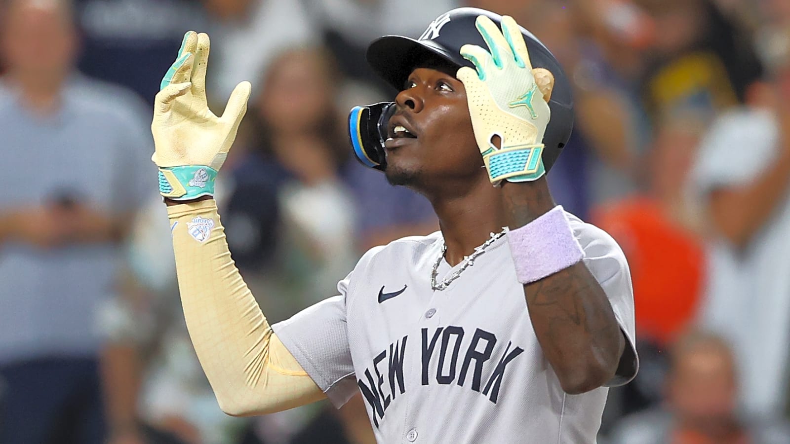 Yankees star reaches rare milestone, brightening costly loss