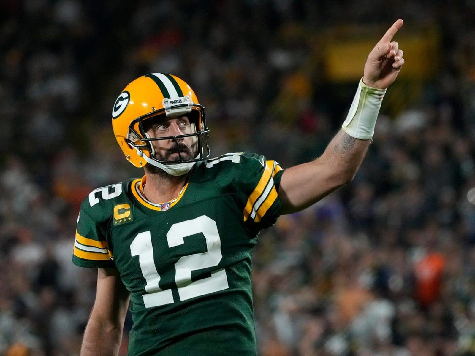 NFL Star Aaron Rodgers Used Ayahuasca Before Dual MVP Seasons