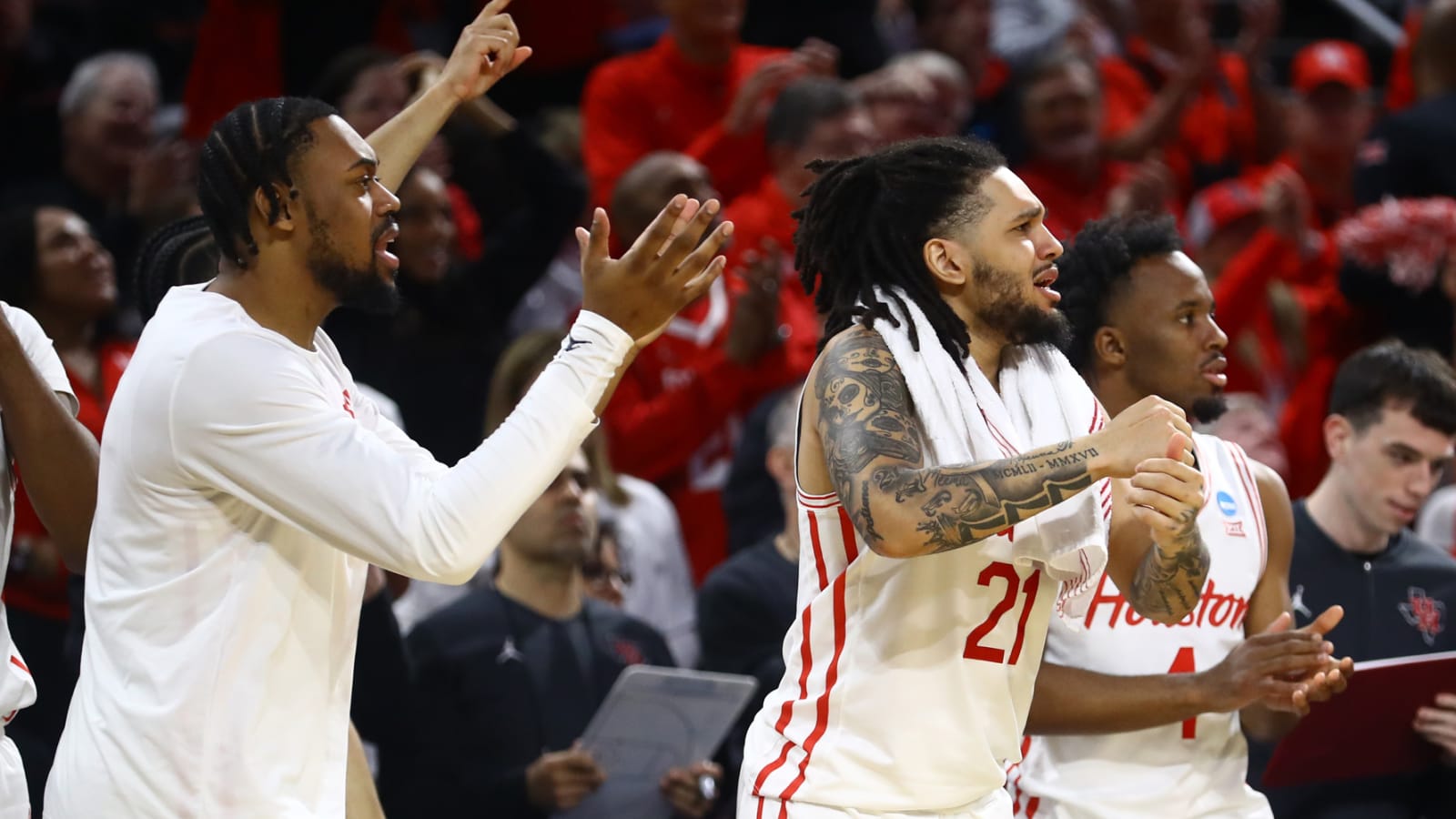 Houston-Gonzaga set for collision course after dominant wins