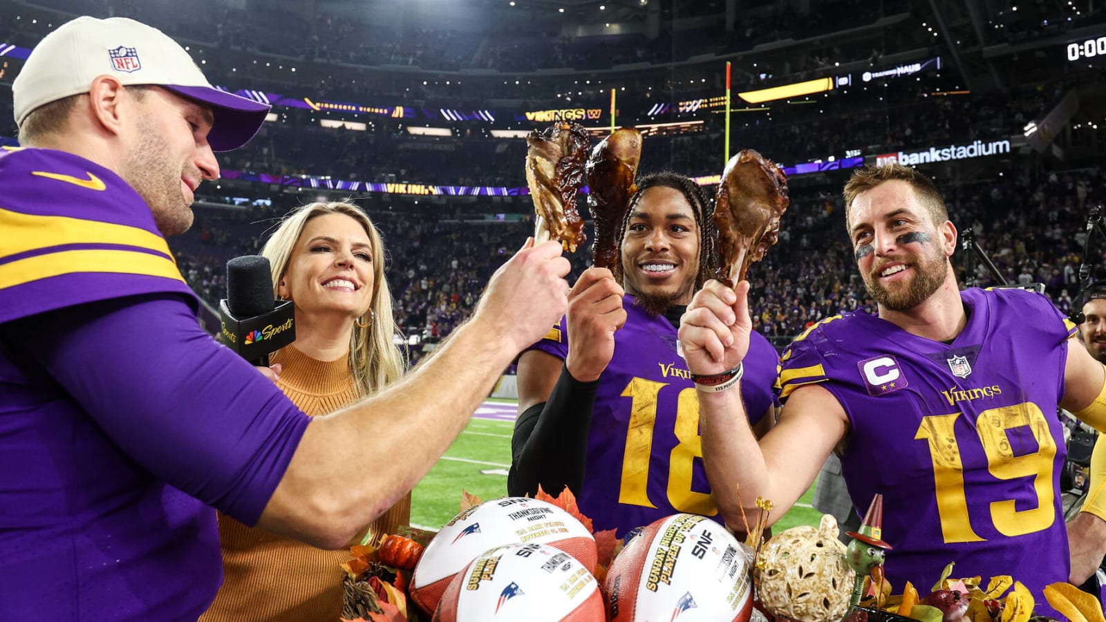 Adam Thielen had gross reaction to eating turkey on NBC after win