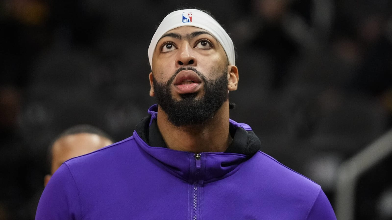 Anthony Davis to miss at least four weeks with foot sprain