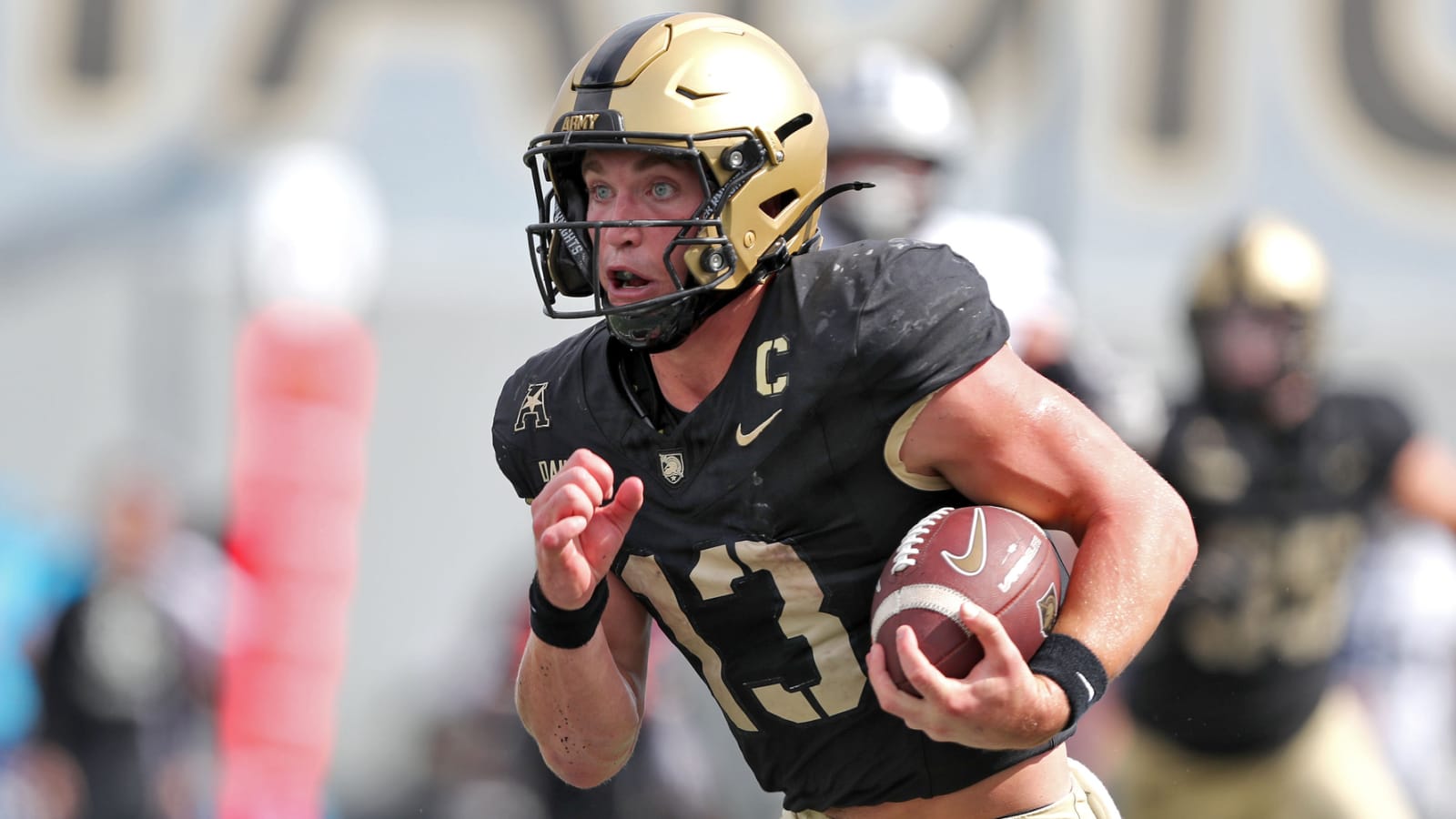 Army's Bryson Daily scores three first-quarter rushing TDs