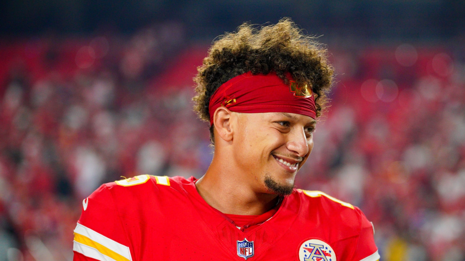 Patrick Mahomes discusses latest viral Dylan Raiola comparison