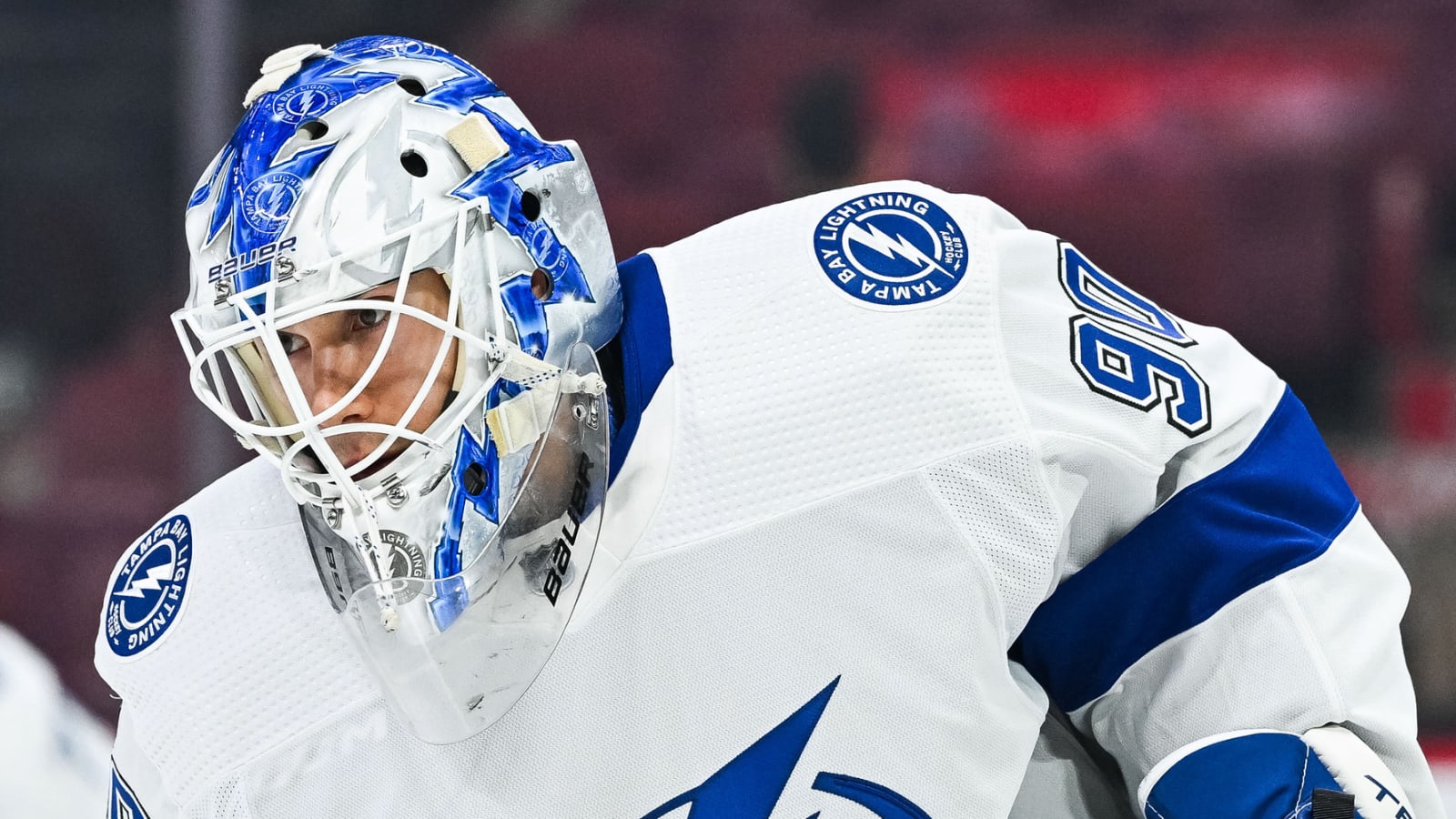 Lightning recall inexperienced goalie in wake of veteran's injury