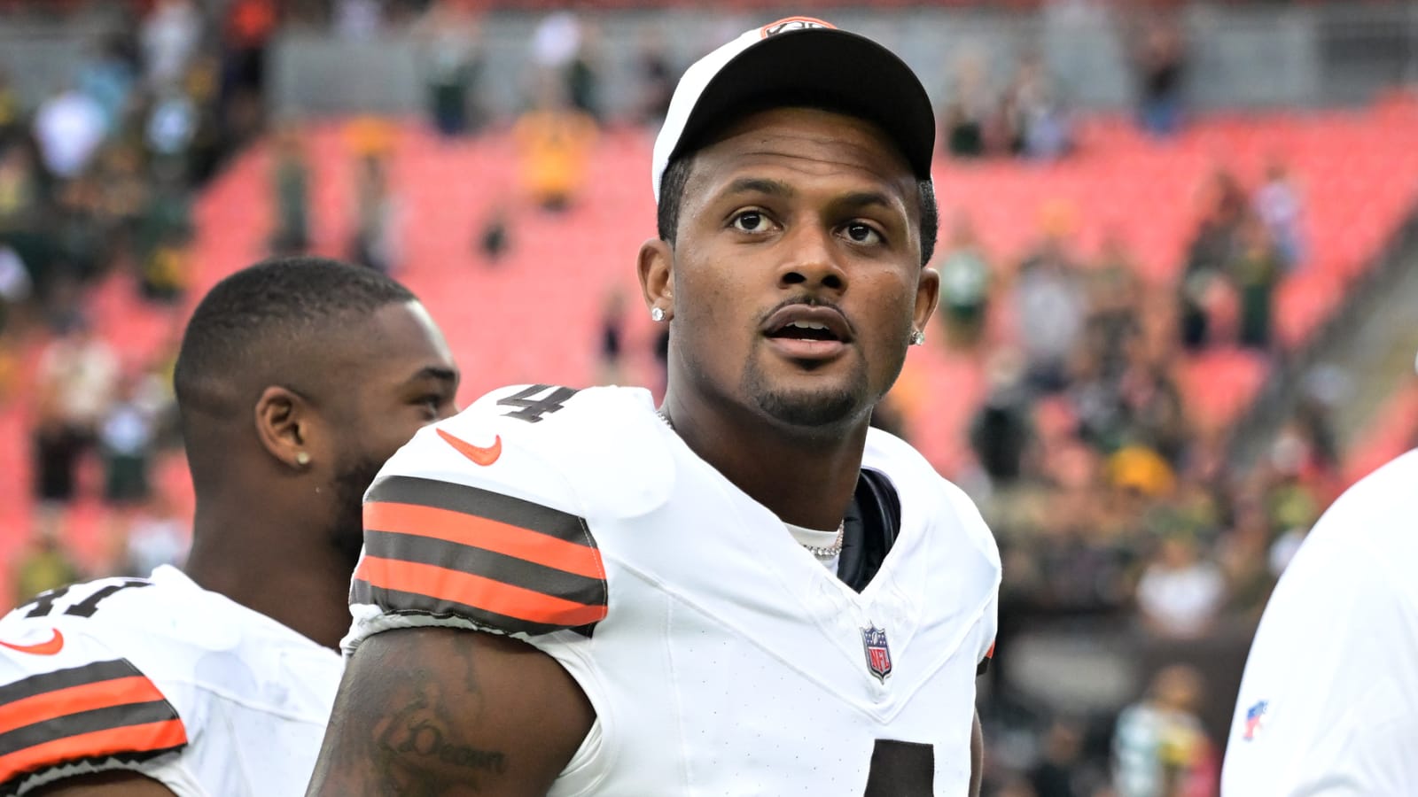 Browns rework QB Deshaun Watson's deal to clear cap space