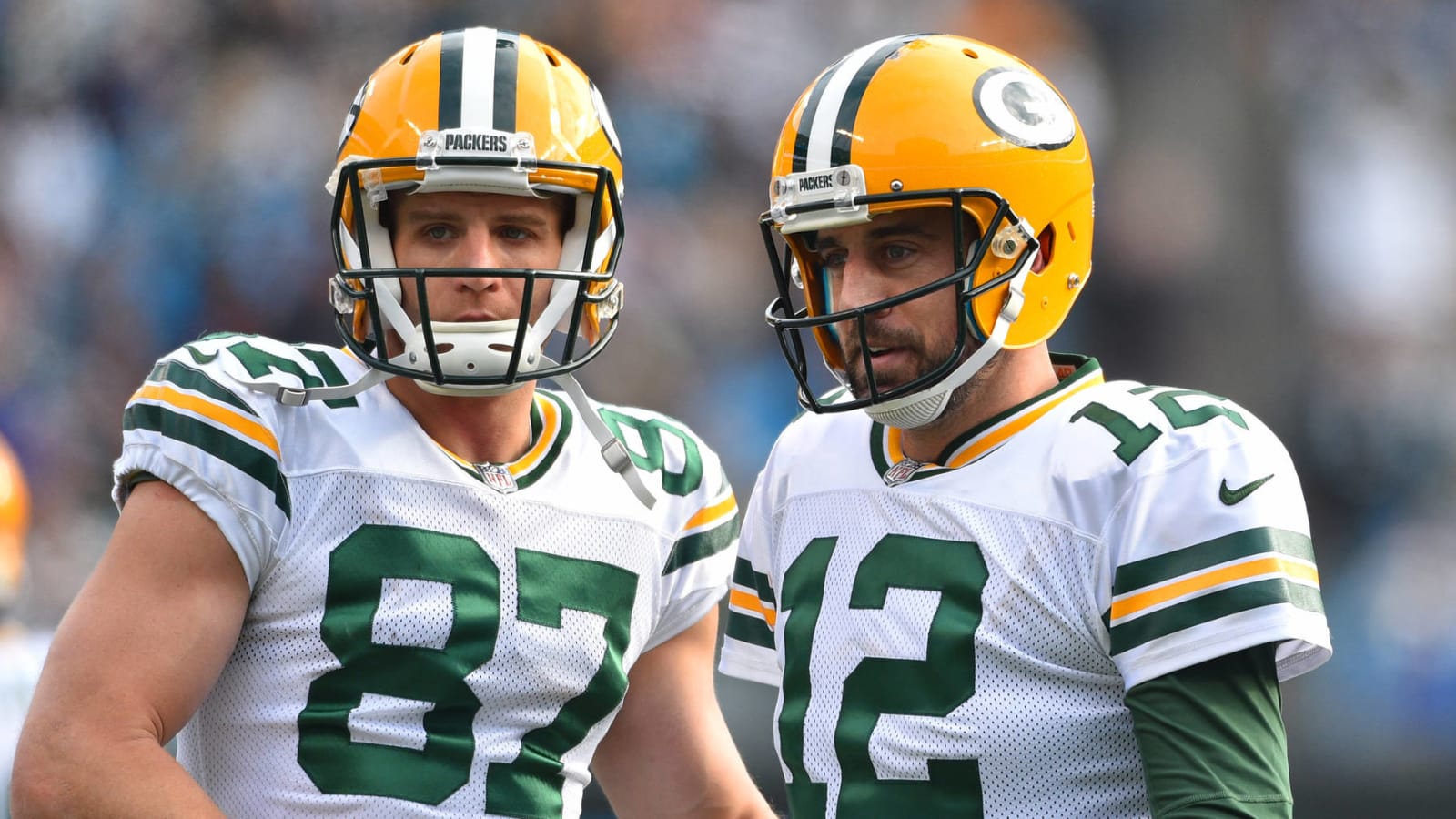 Former Packers star blasts team for handling of Rodgers