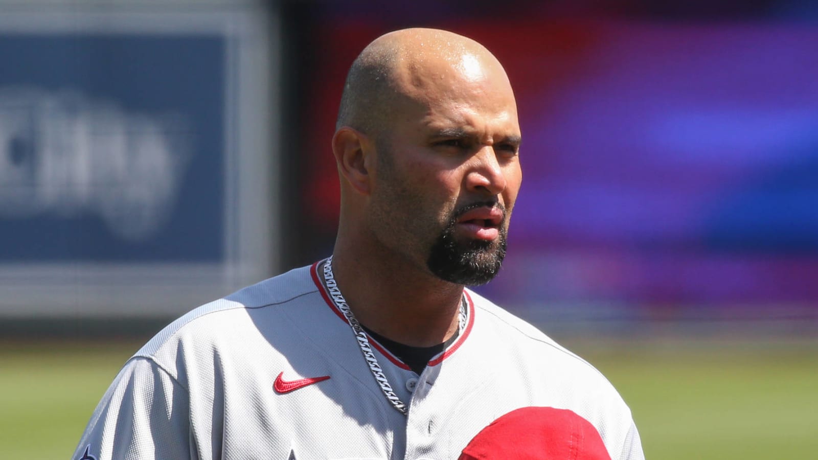 Albert Pujols signs with Los Angeles Dodgers