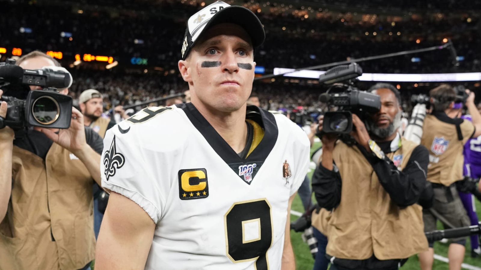 Brees still doesn't agree with those who kneel during anthem