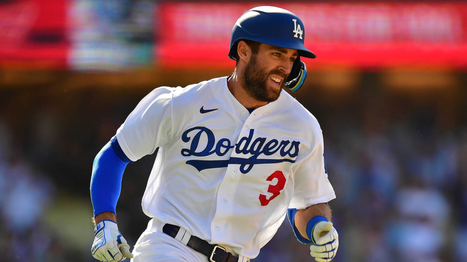 Dodgers' Chris Taylor diagnosed with foot fracture