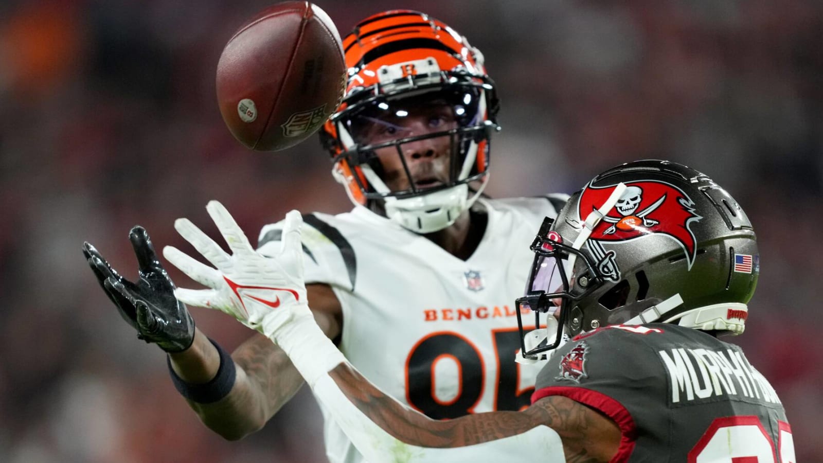 Bengals WR apologizes to mom on Twitter for dropping passes
