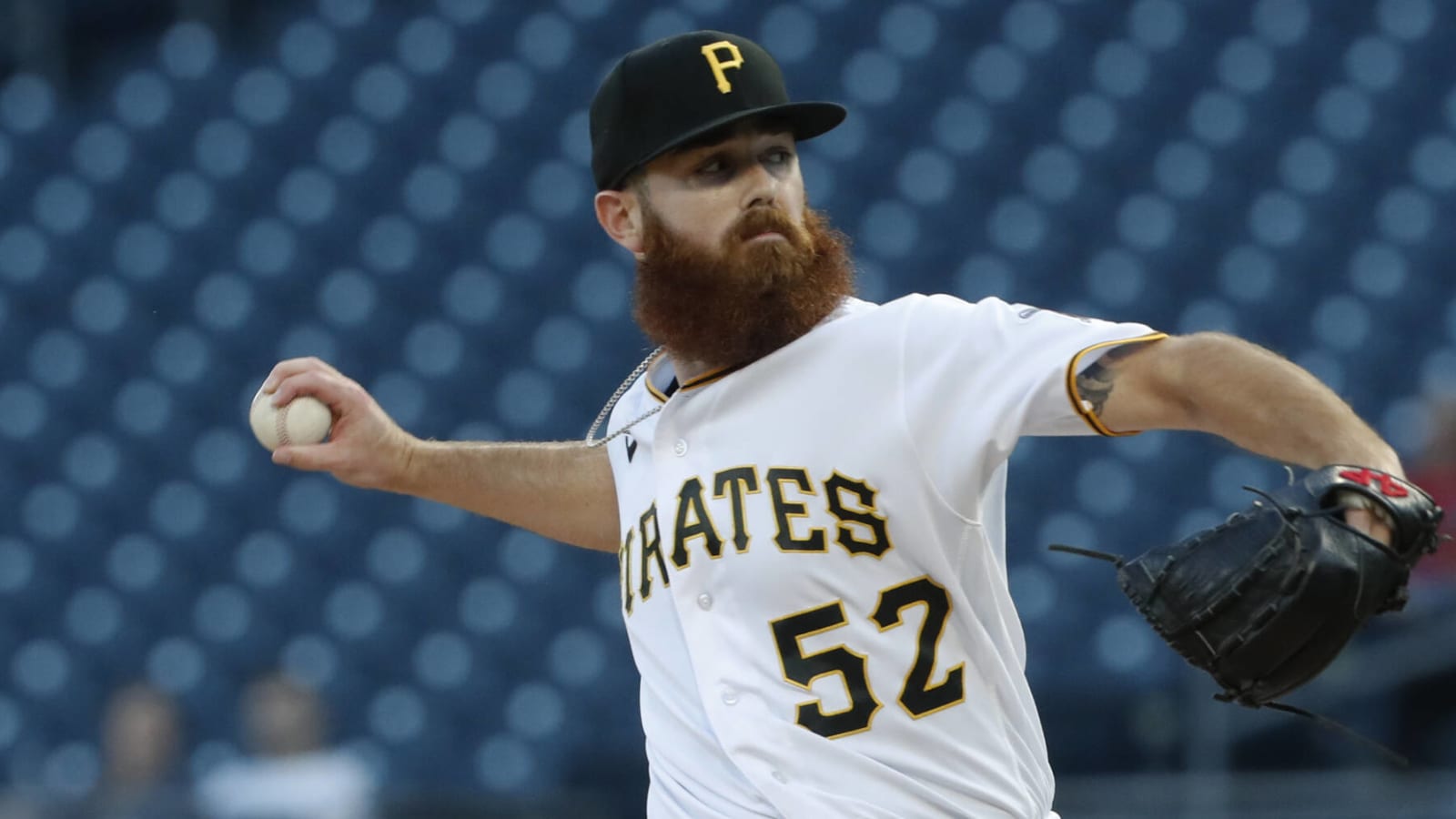 Pirates Blow Late Lead, Lose to Marlins 4-3