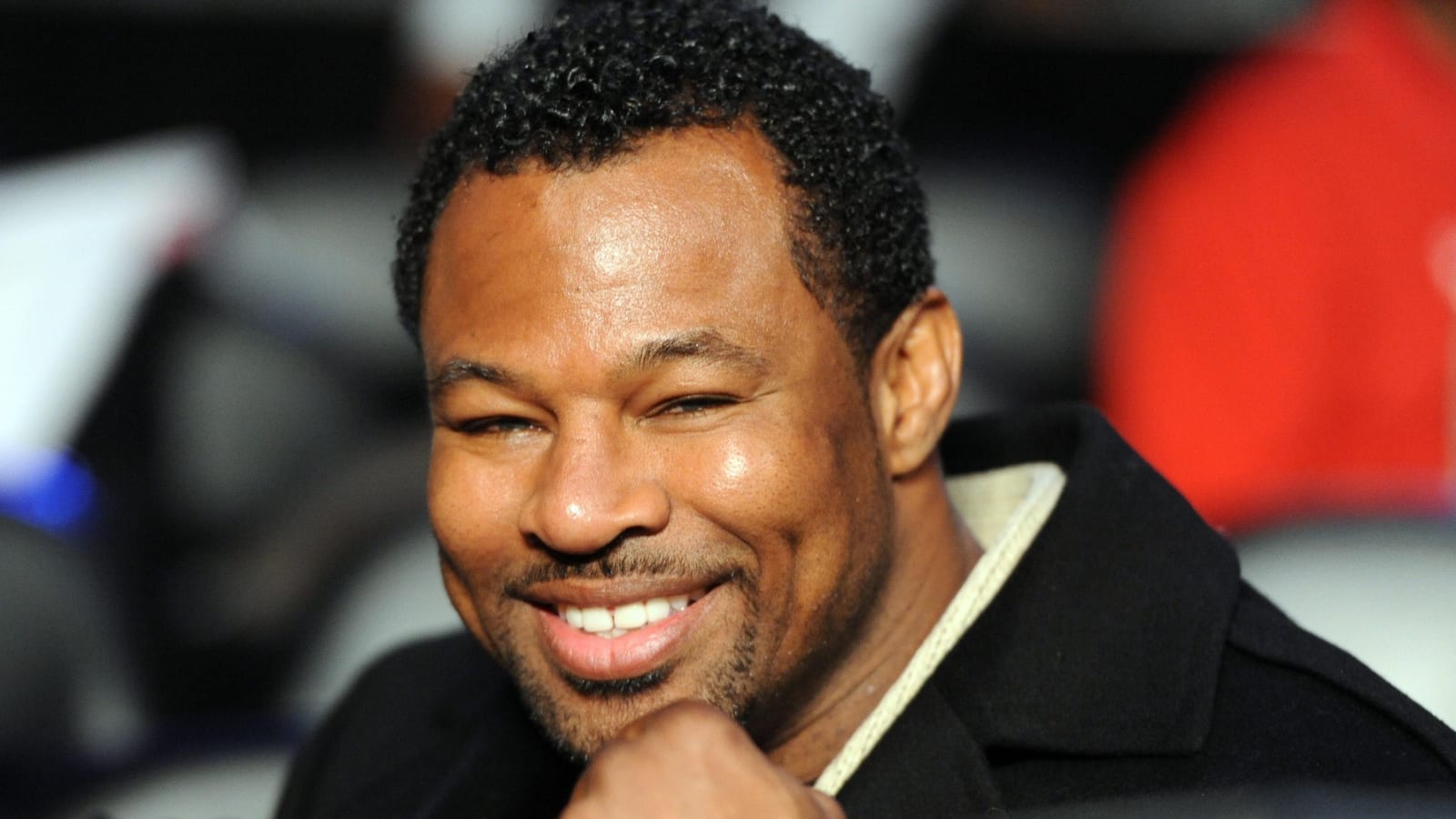 Shane Mosley’s Razor Close Victory Over Oscar De La Hoya – June 17, 2000