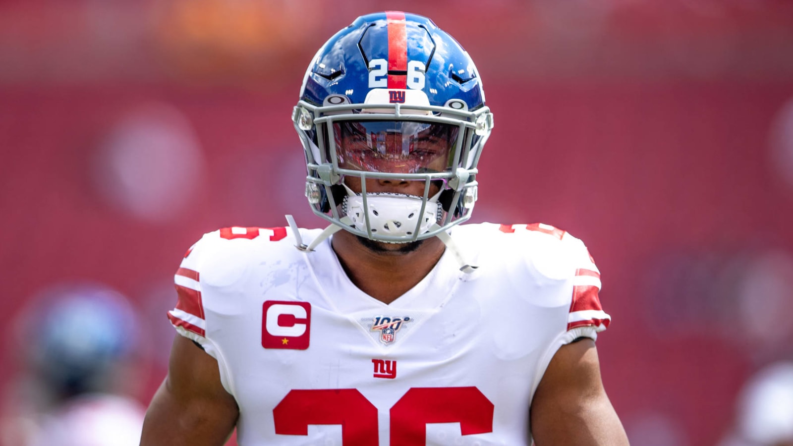 Watch: Saquon Barkley does crazy squats, shows off jaw-dropping quads