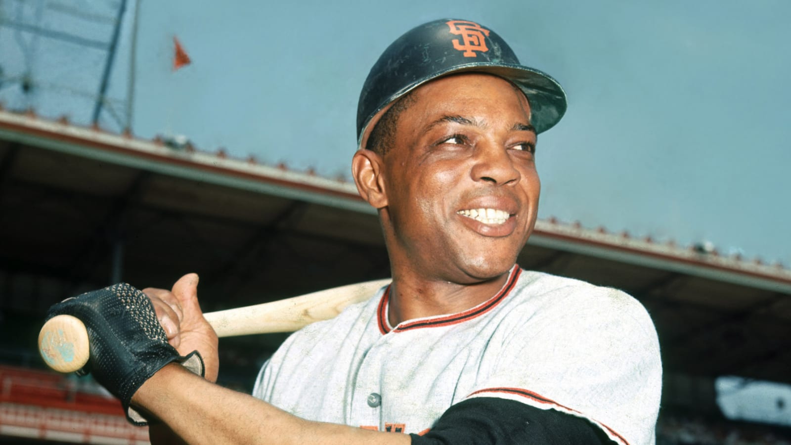 Willie Mays was at center of some of MLB's biggest moments