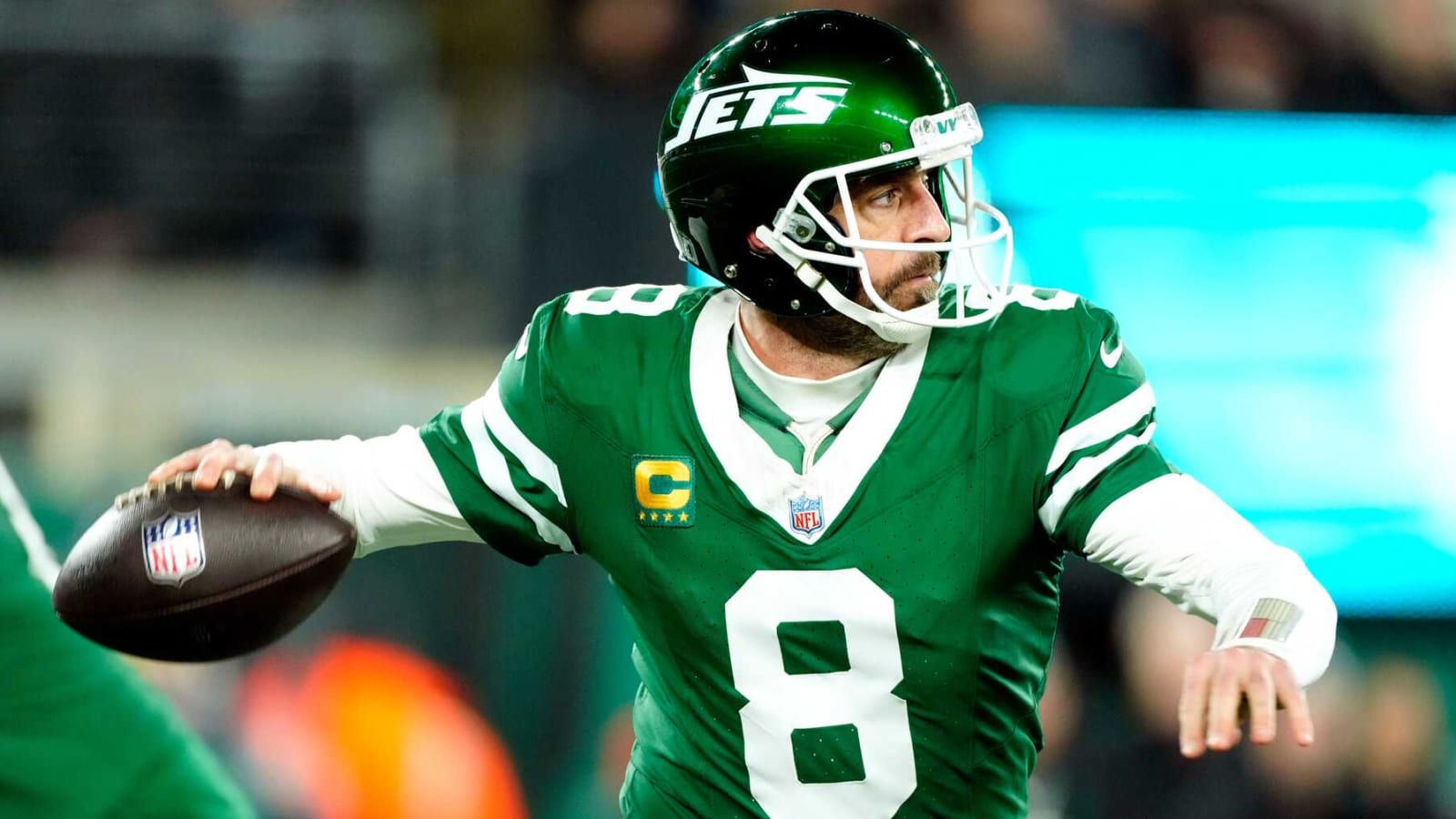 Aaron Rodgers comments on the status of his Jets future