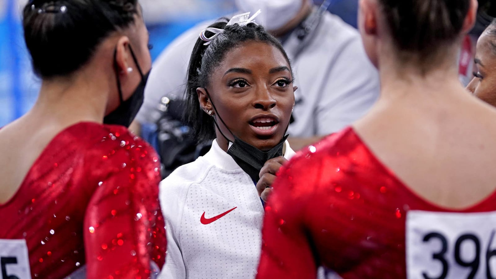 Michael Phelps weighs in on Simone Biles situation