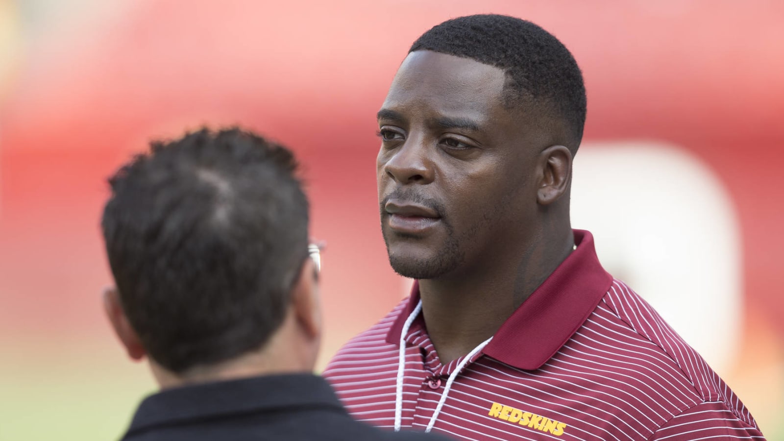 Former NFL star Clinton Portis subject of arrest warrant