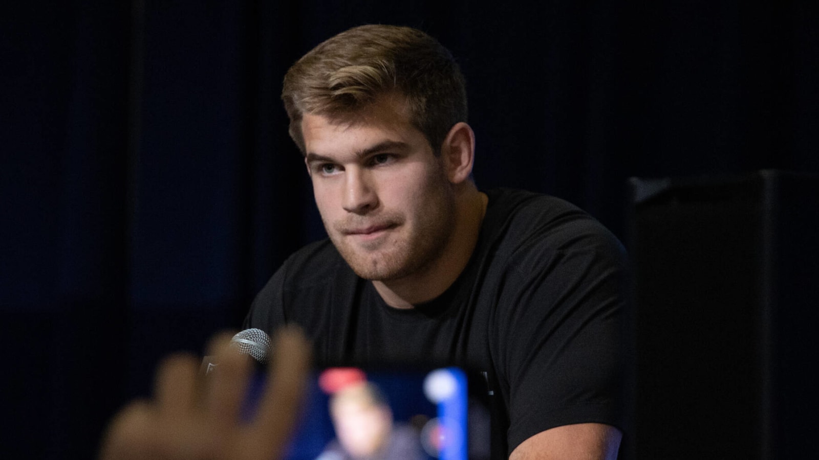 First-round offensive options for Commanders