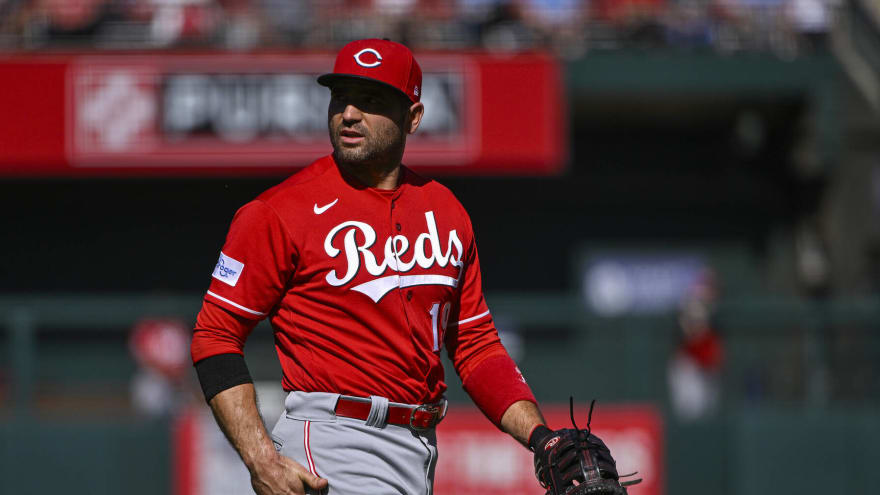 Former MVP Joey Votto makes bold statement on young Reds