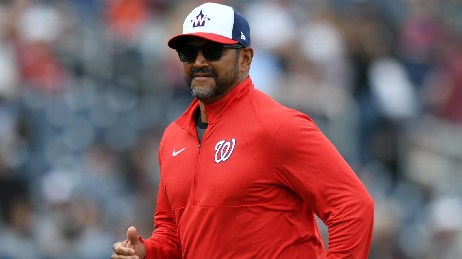 Nationals extend Dave Martinez through 2023