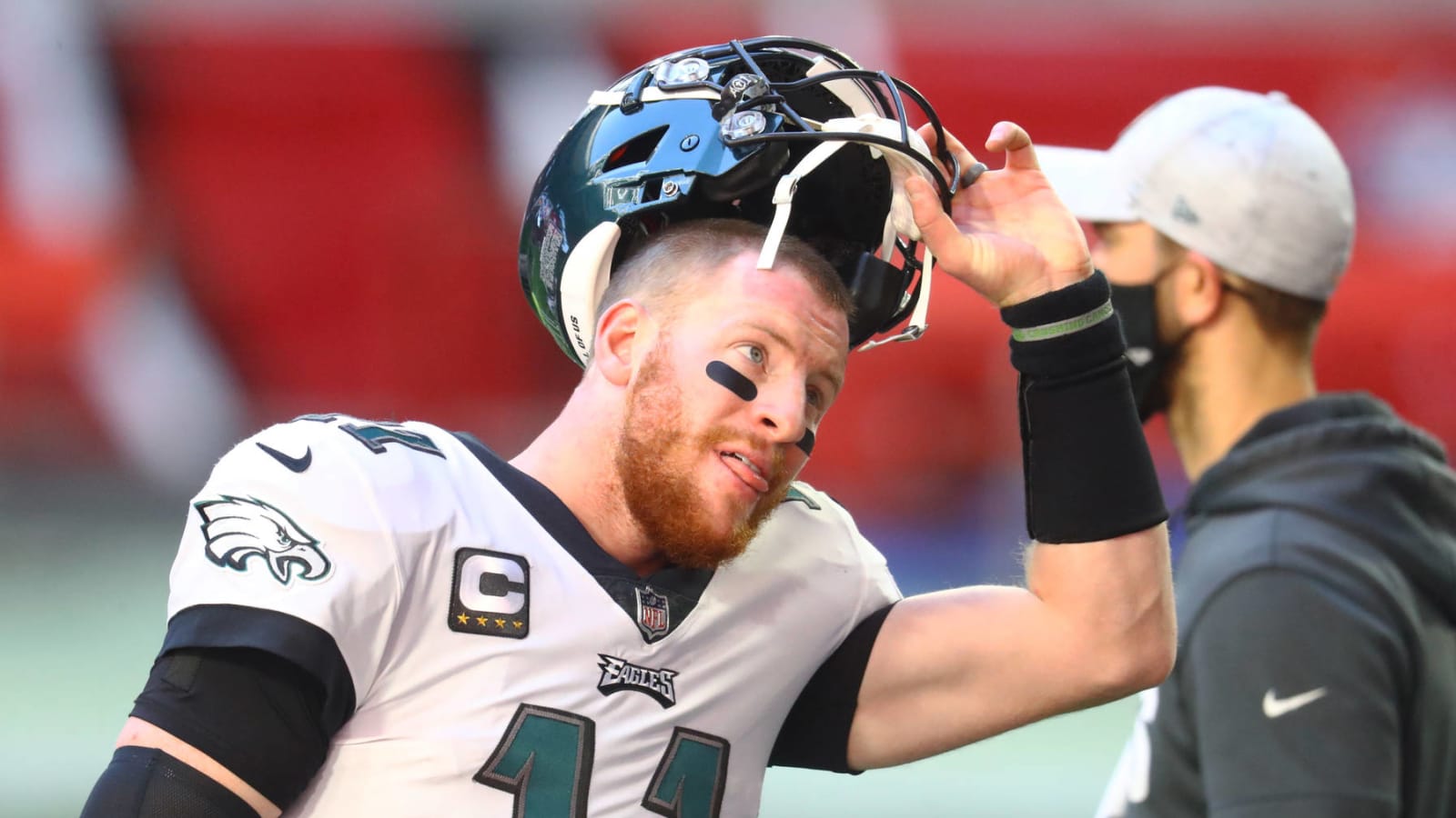 Report: Eagles, Colts have discussed Wentz trade