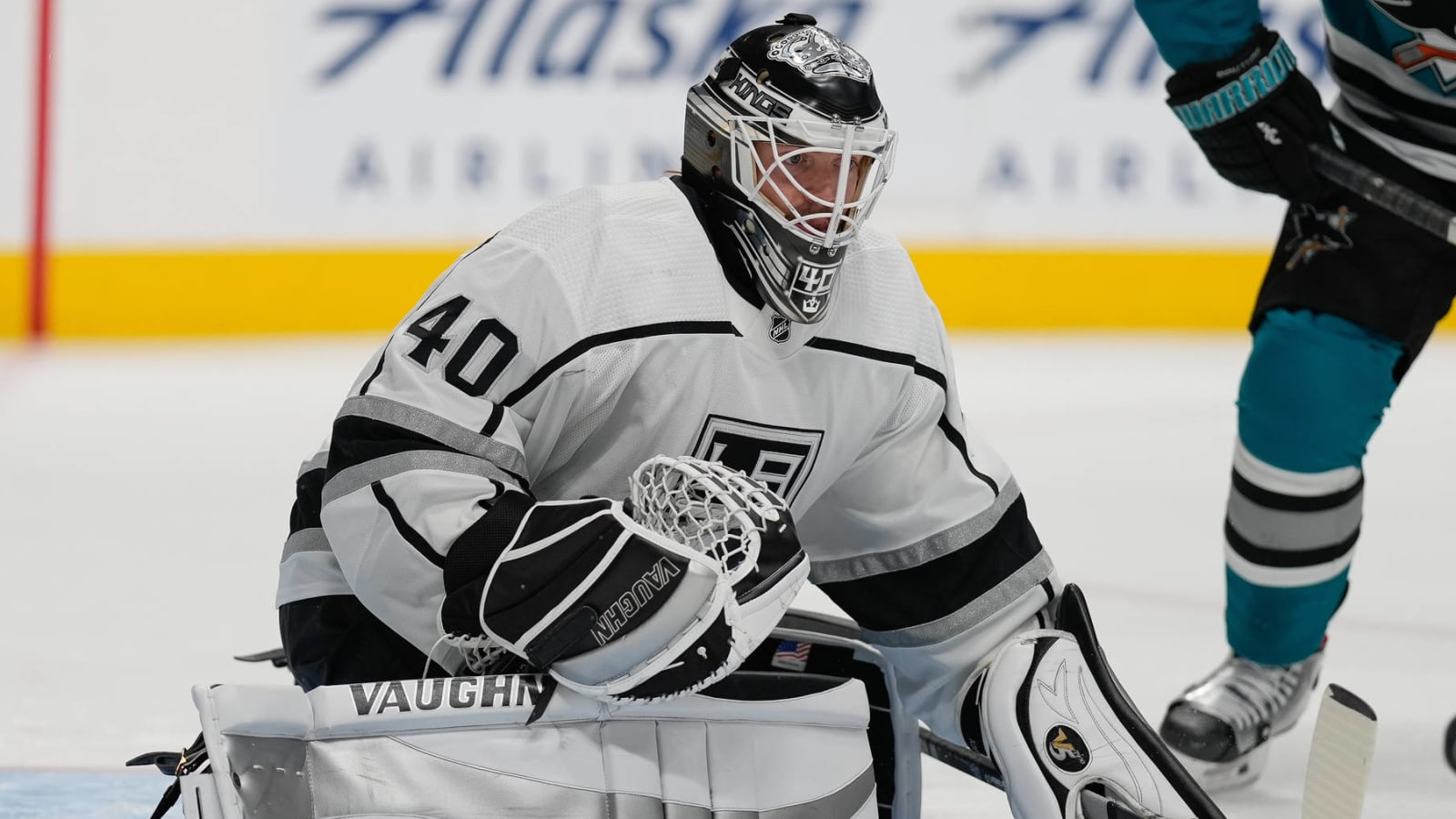 Report: Kings sign Calvin Petersen to three-year extension